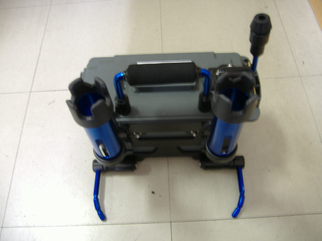 ディスプラウト限定品　プラノ1312トラウトBOX　グリーンブルー入荷しました！！